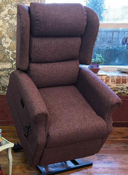 Iconic Quad Motor Riser Recliner (23% Vat Reclaim)